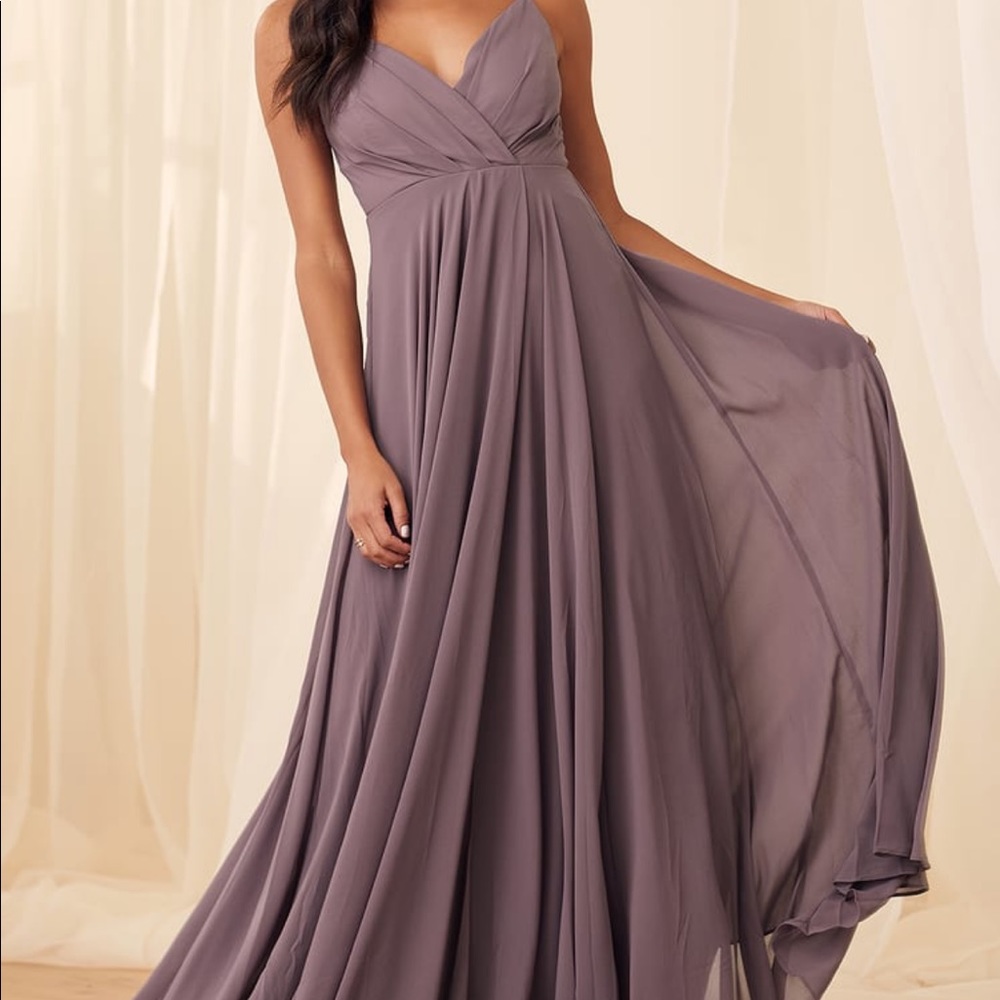 Lulu’s- All about love gown
